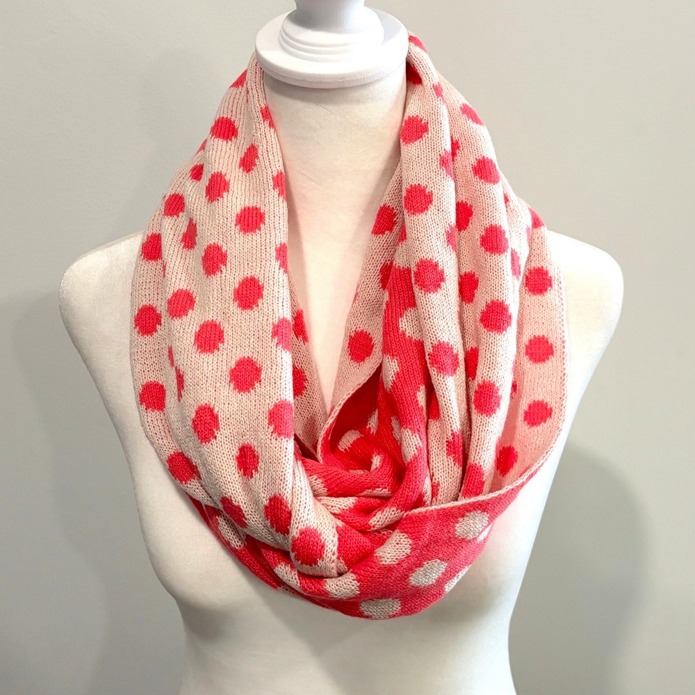 Old Navy Infinity Polka Dot Knit Scarf Preppy Soft Cozy Coquette Feminine 21227